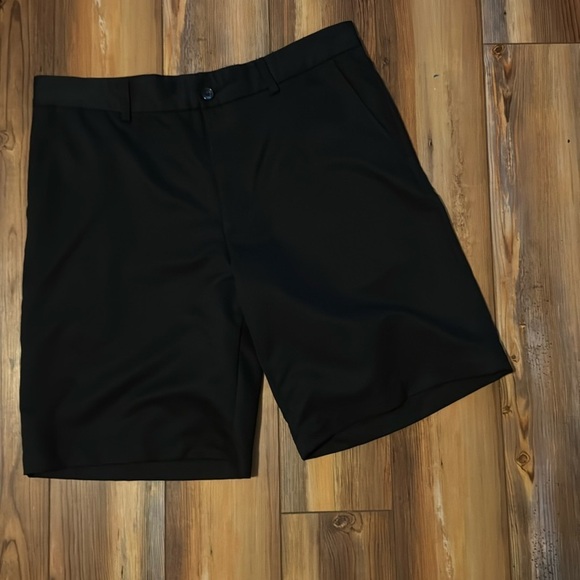 Greg Norman black shorts 34 - Picture 1 of 4